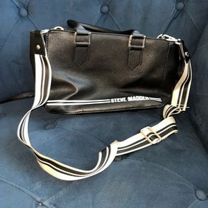Steve Madden crossbody bag